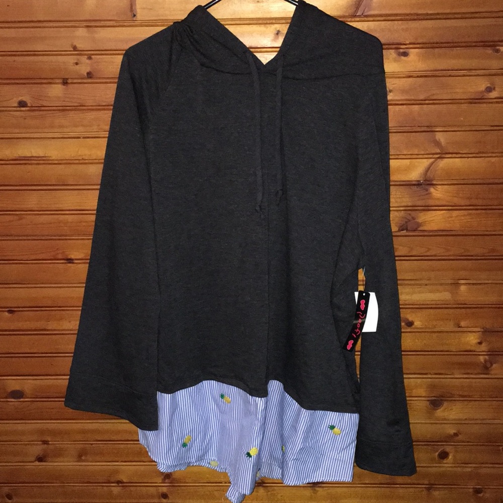 Long Sleeve Hooded Shirt